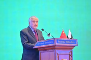 Dar says Pakistan poised to become regional digital, innovation hub