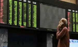 Buying returns to bourse, KSE-100 up 1,000 points in early trade