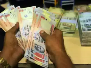 Indian rupee hits record low as energy risks deepen, central bank likely cushions fall